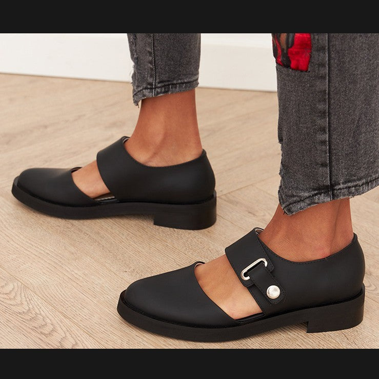 Modern Buckle Strap Flats β Black & White