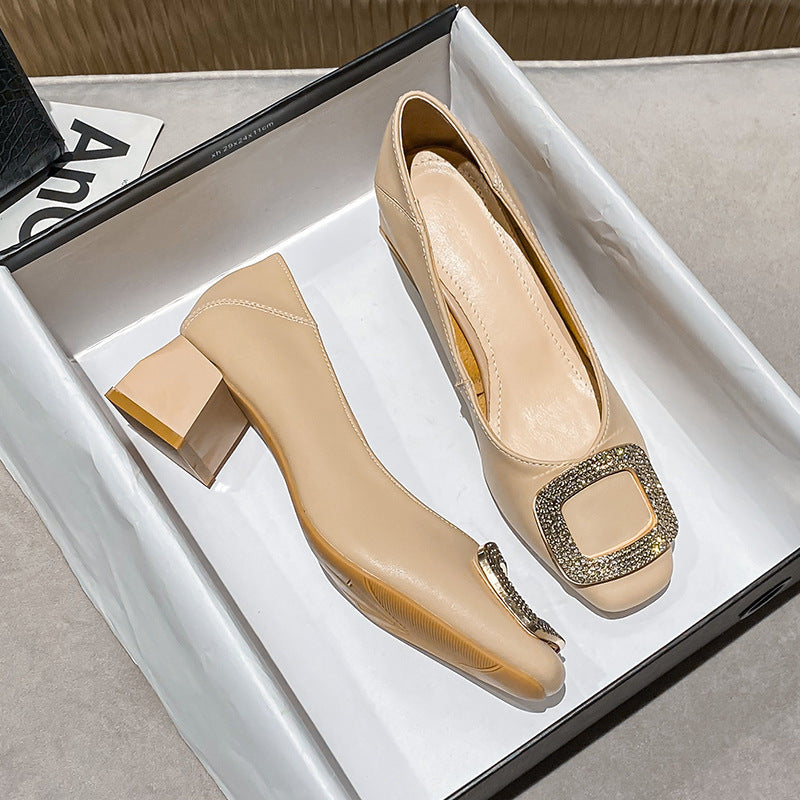 Square Buckle Mid-Heel Pumps